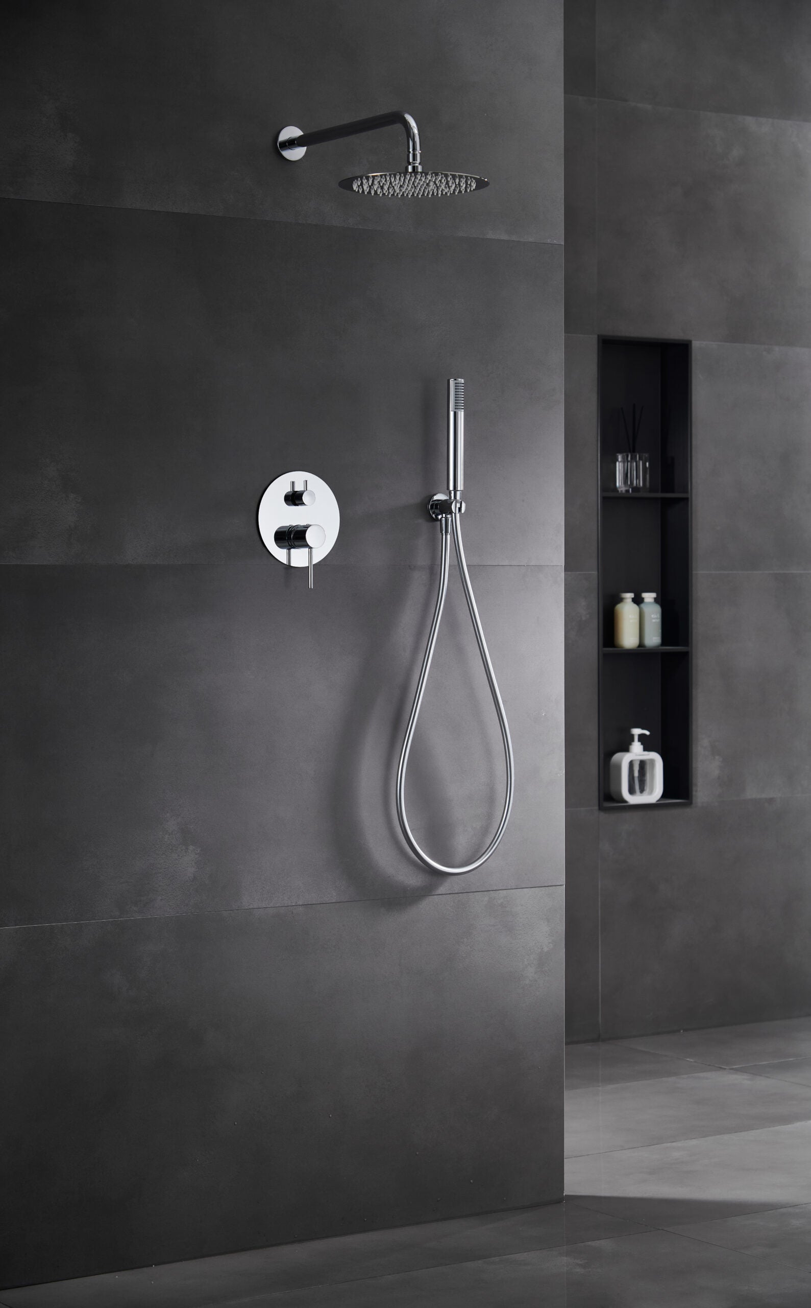 Chicago | Grifo de ducha Monomando | Rociador de acero inox. S.304 Ø25 cm, extraplano y antical | Tubo de salida Pared